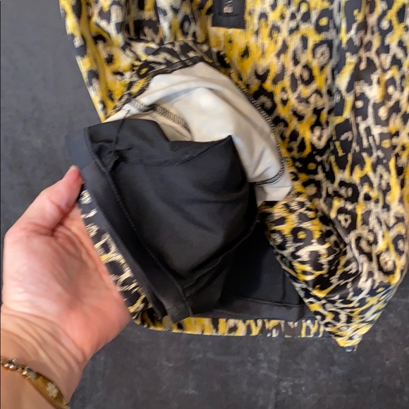 Guess Leopard Print BodyCon Dress! - Picture 3 of 5